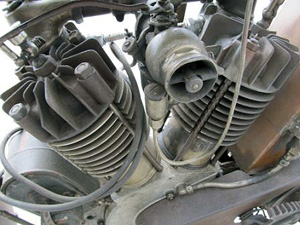 1915 Big twin engine L